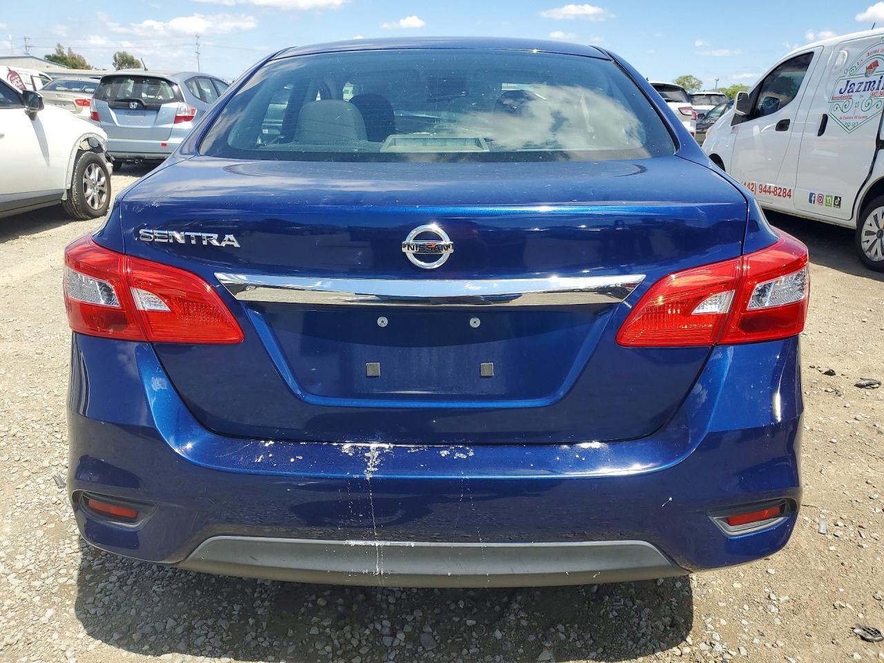 2018 Nissan Sentra S - Фото 6