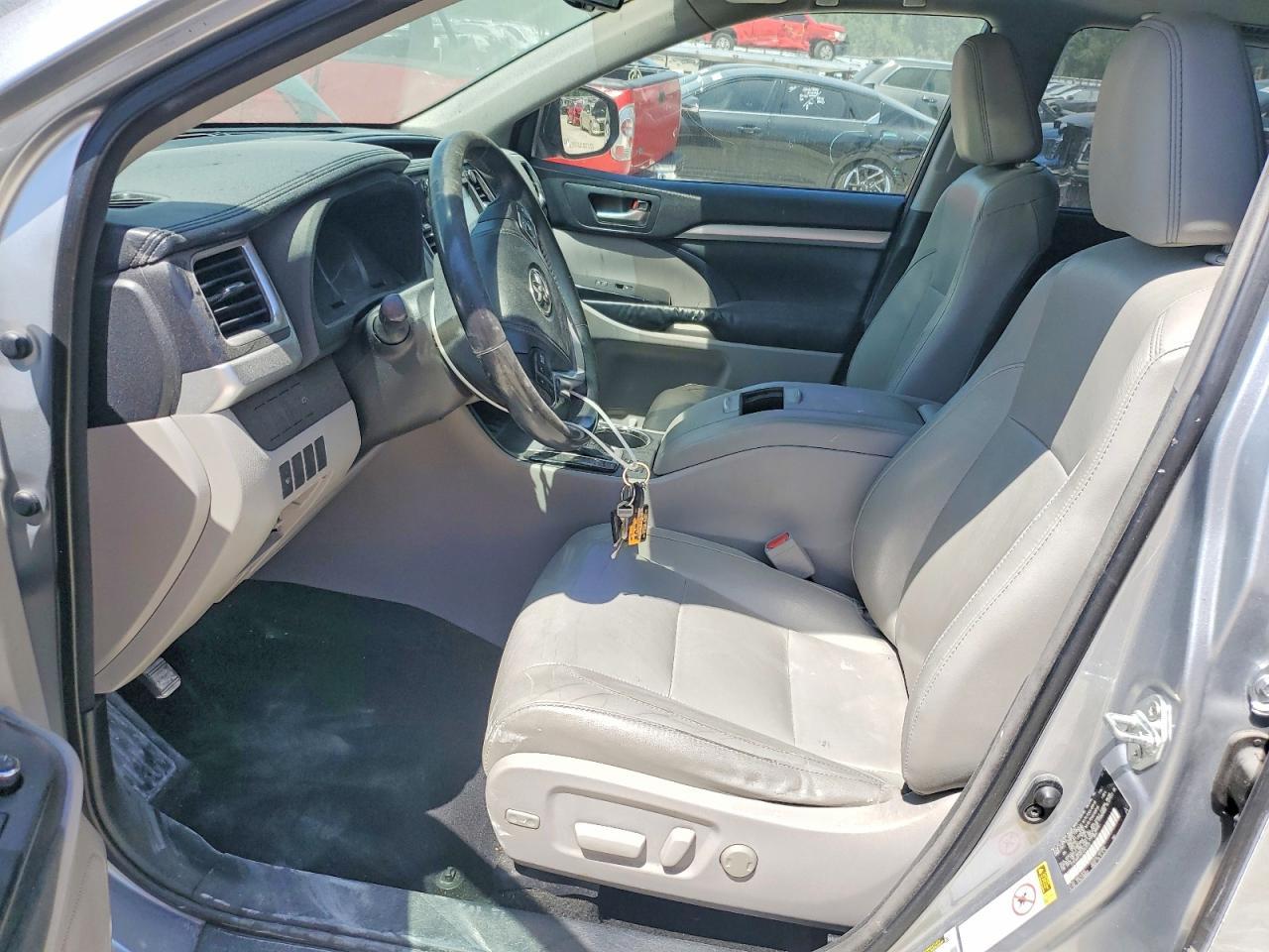 2014 Toyota Highlander Xle - Фото 7