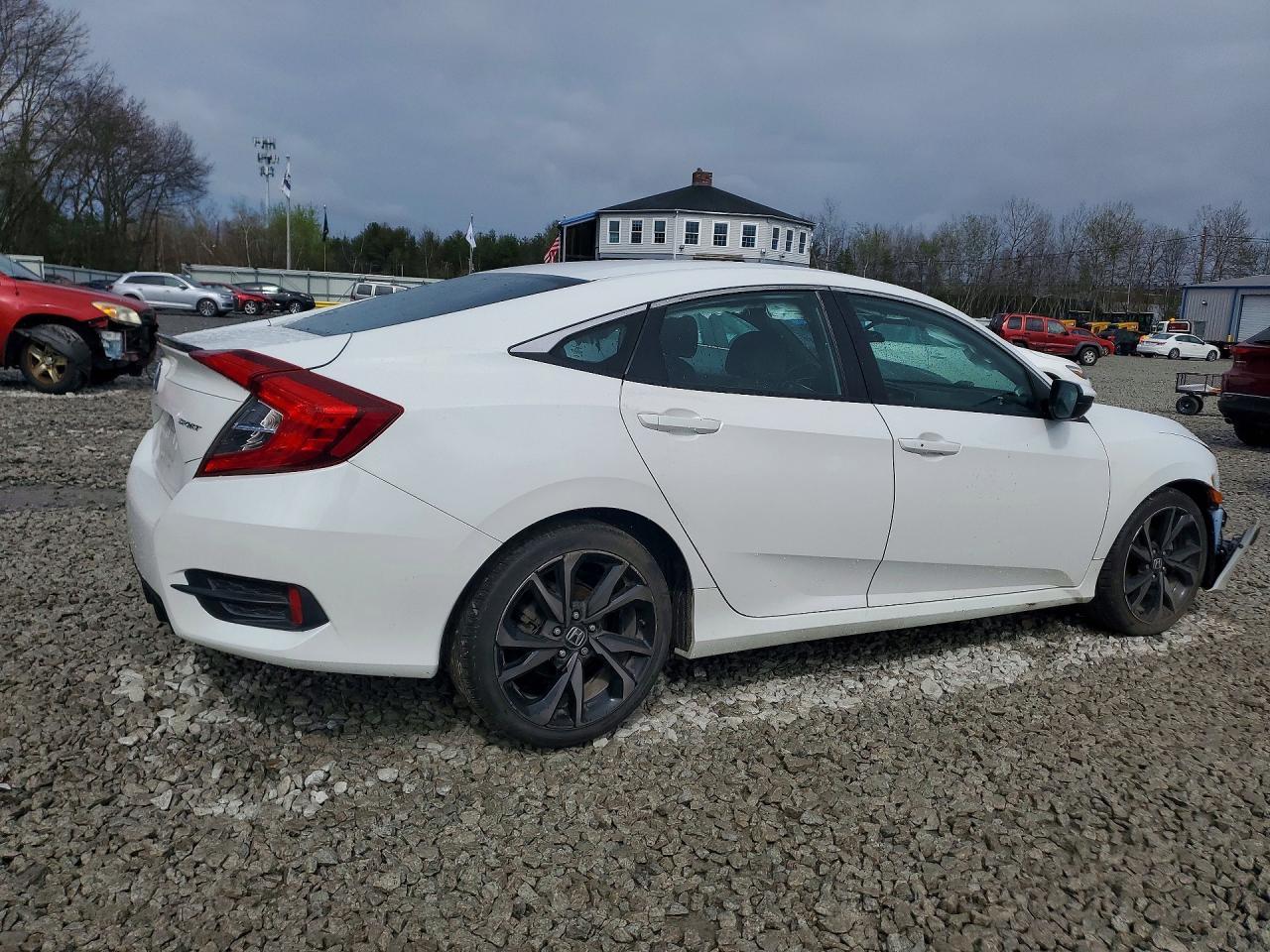 2019 Honda Civic Sport - Фото 3