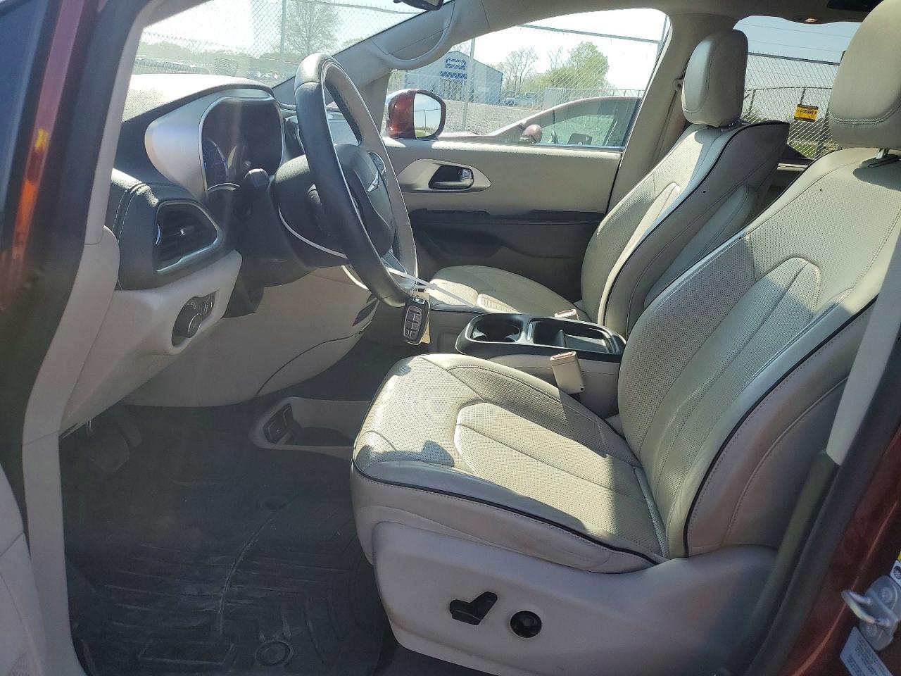 2017 Chrysler Pacifica - Фото 7