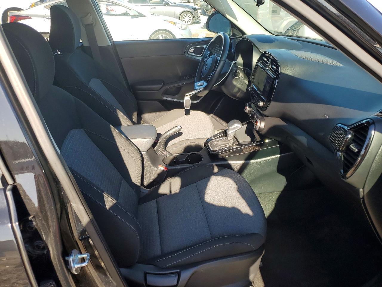 2021 Kia Soul Ex - Image 7