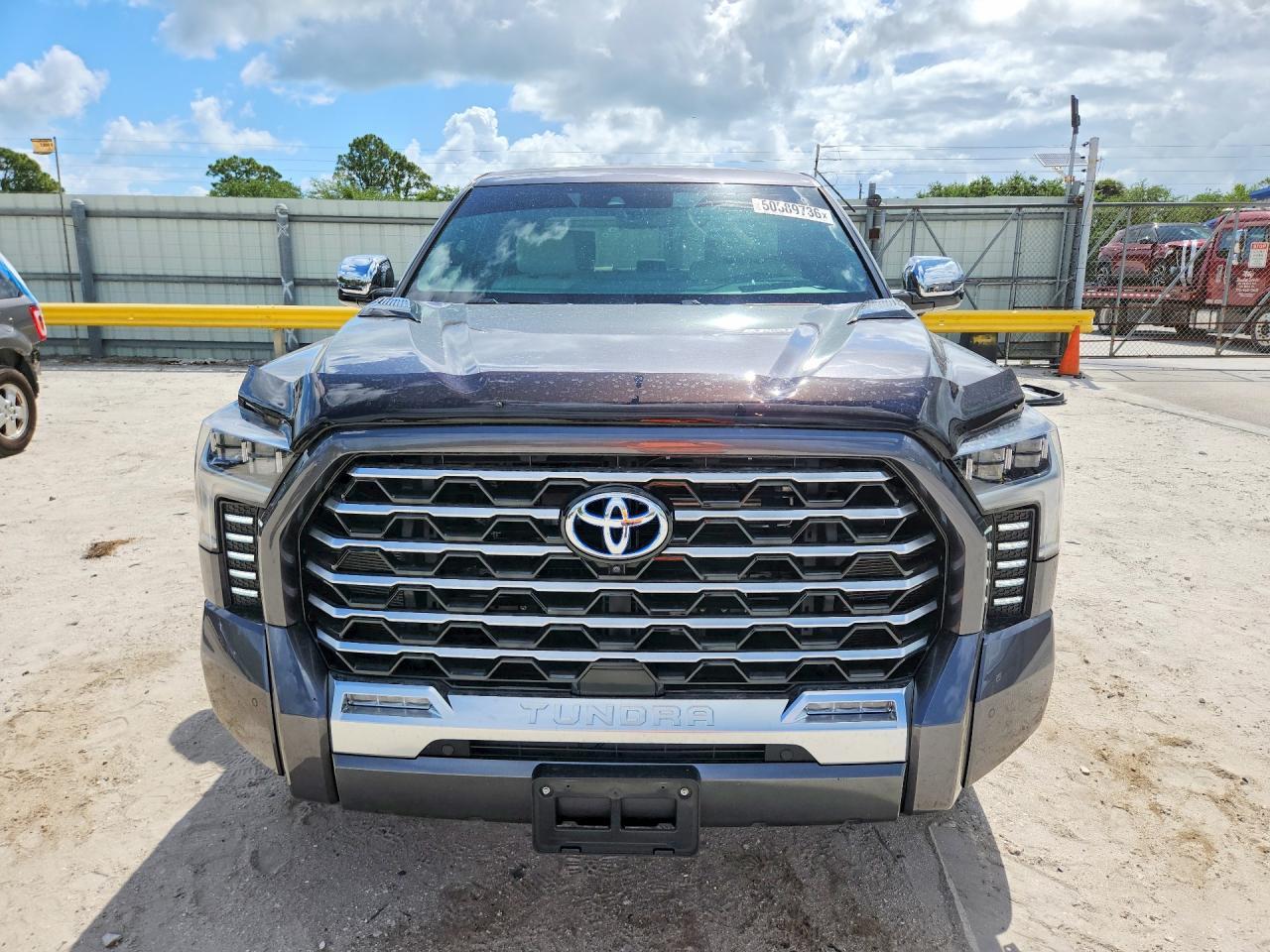 2024 Toyota Tundra Crewmax Capstone - Image 5