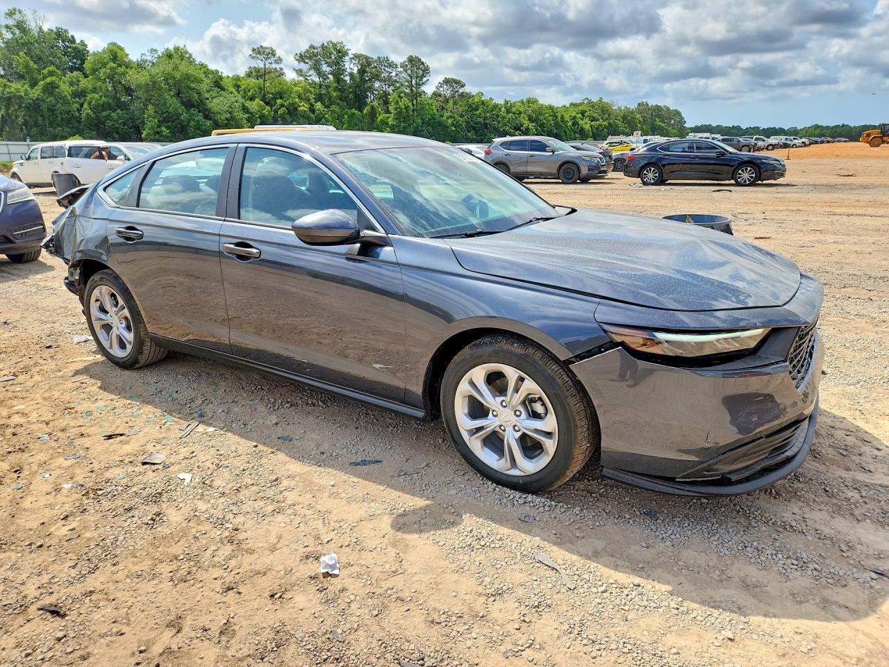 2026 Honda Accord Lx - Фото 4
