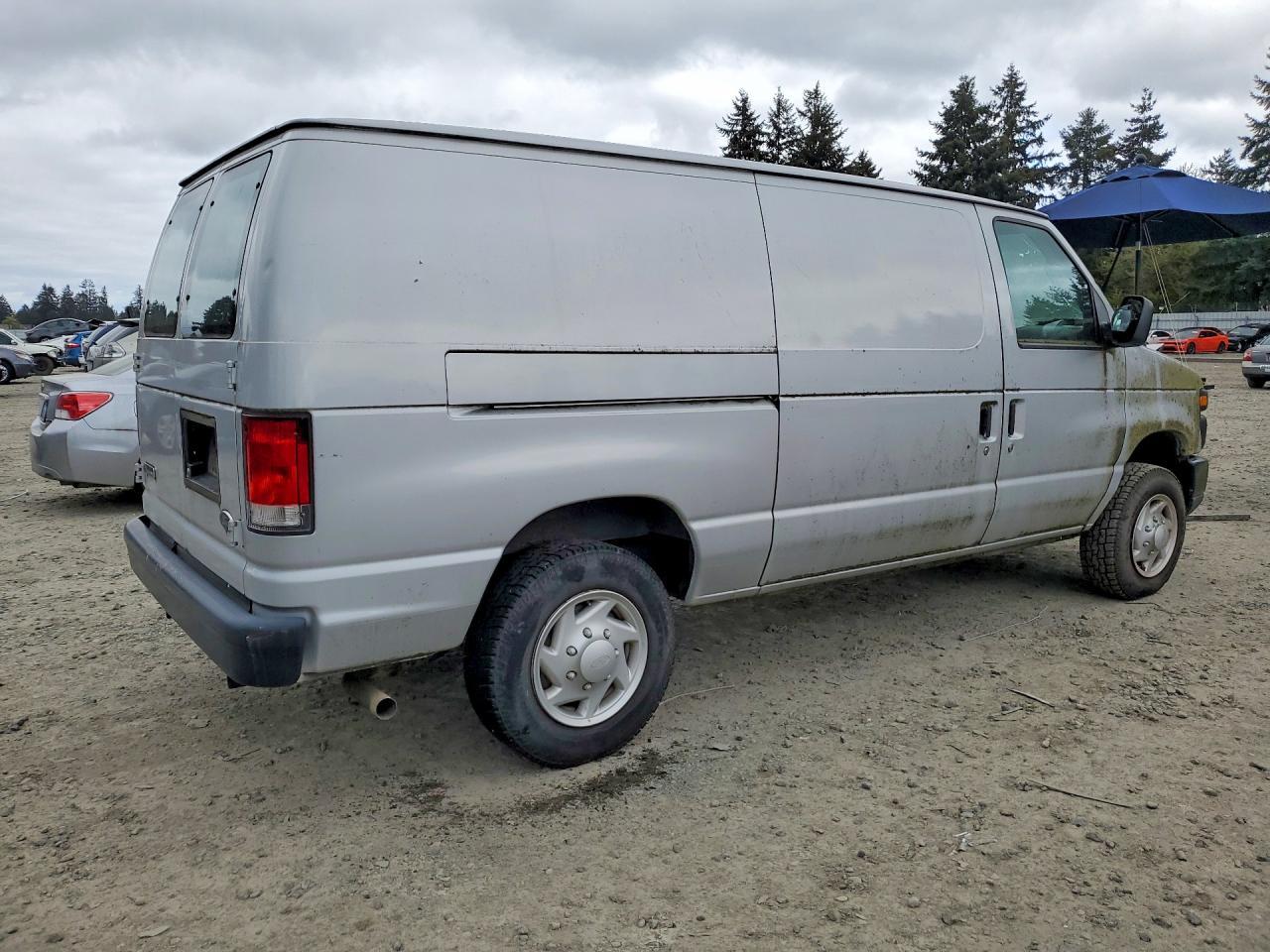 2008 Ford E150 Delivery Van - Image 3