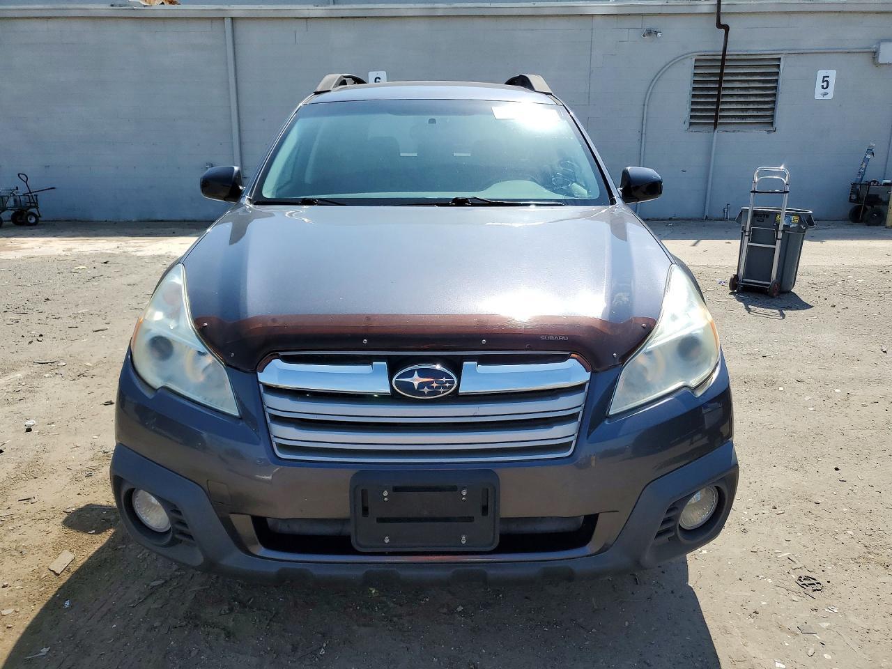 2013 Subaru Outback 2.5I Premium - Фото 5