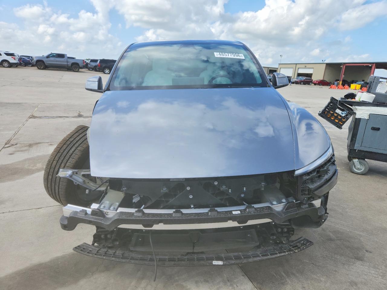 2026 Tesla Model Y - Фото 5