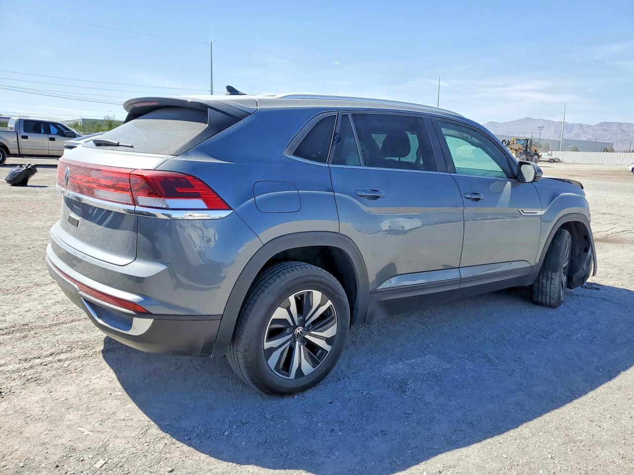 2024 Volkswagen Atlas Cross Sport Sel Premium R-Line - Фото 3