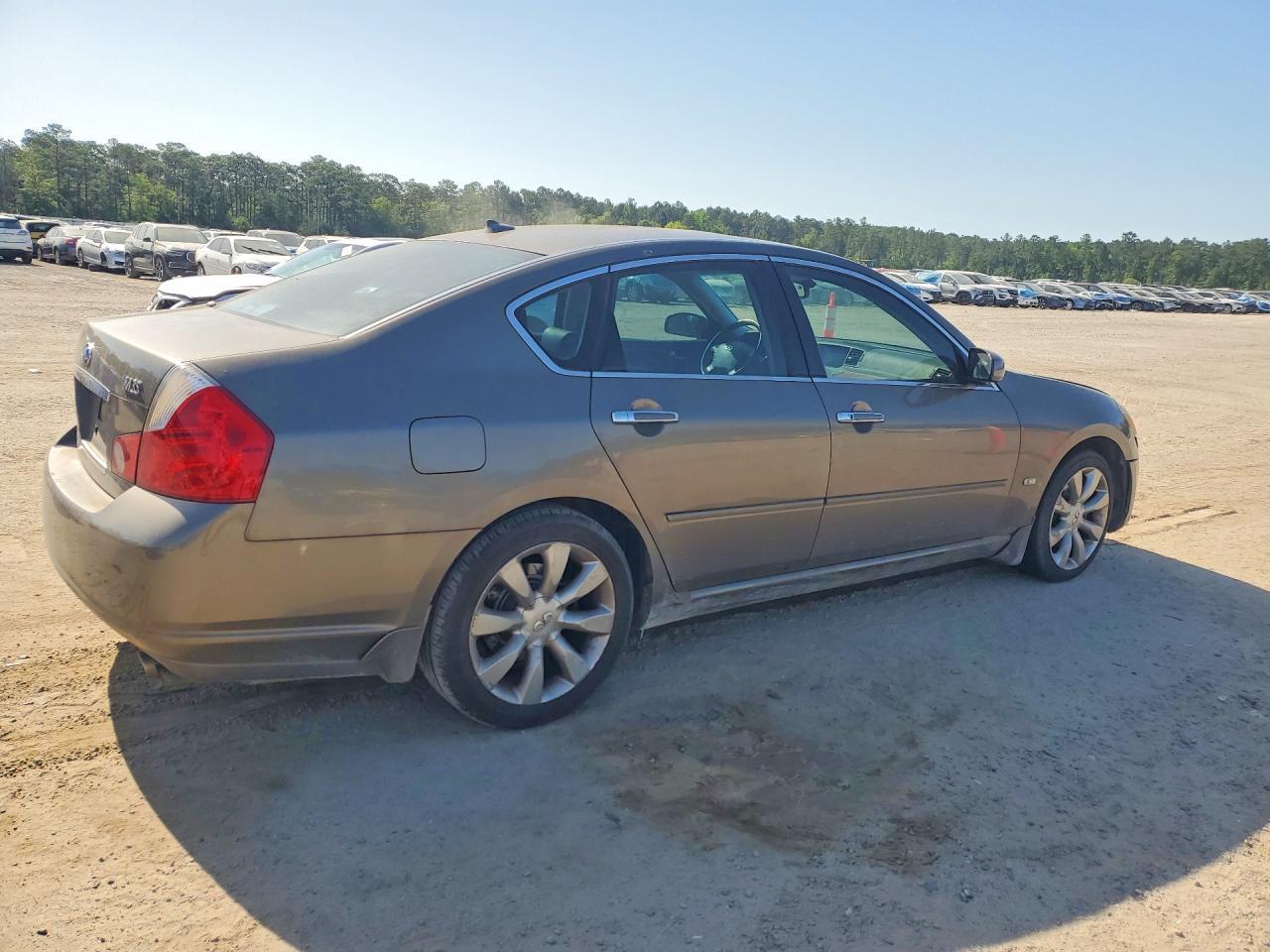 2006 Infiniti M35 Base - Image 3