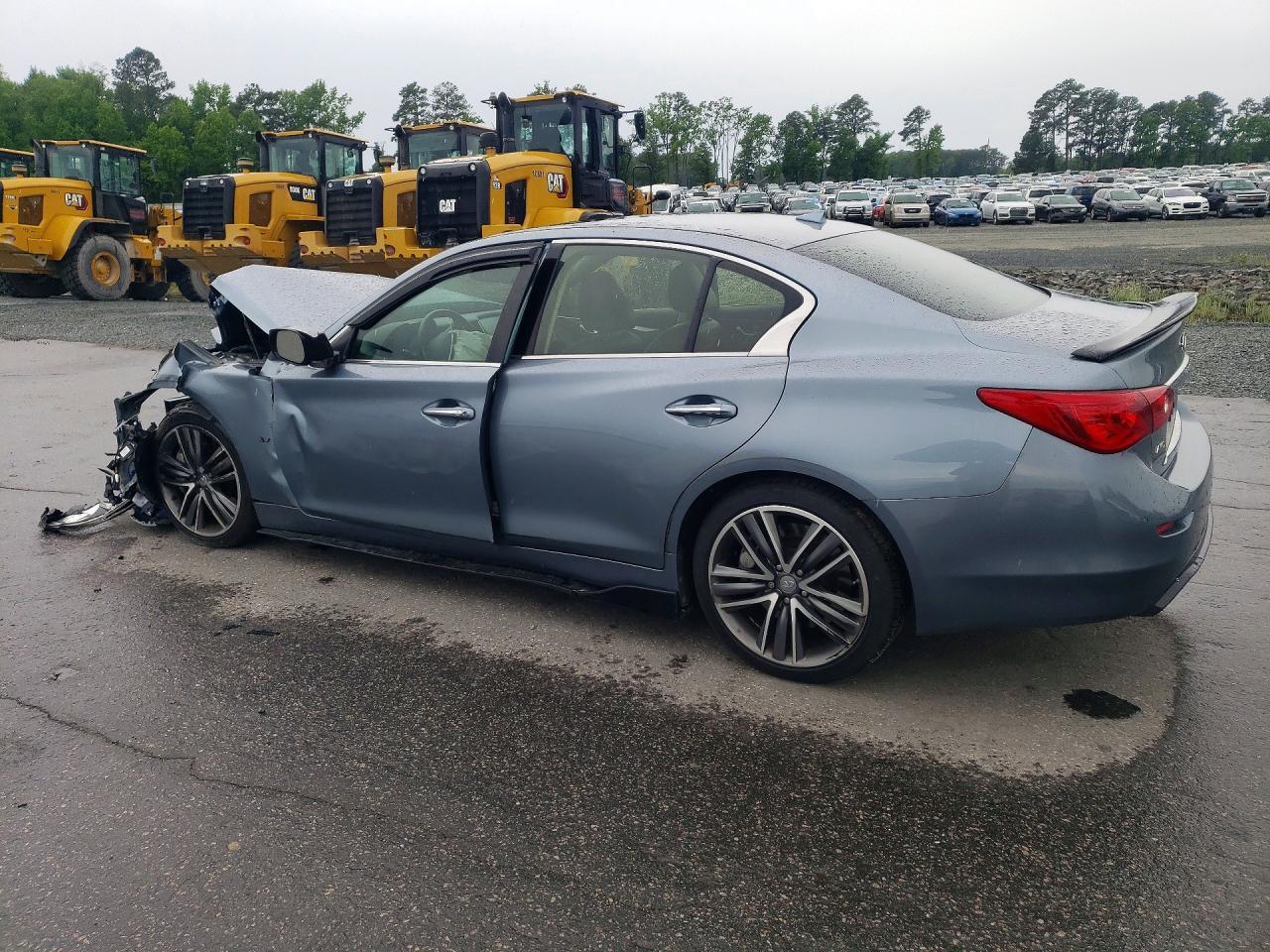 2015 Infiniti Q50 Sport - Image 2