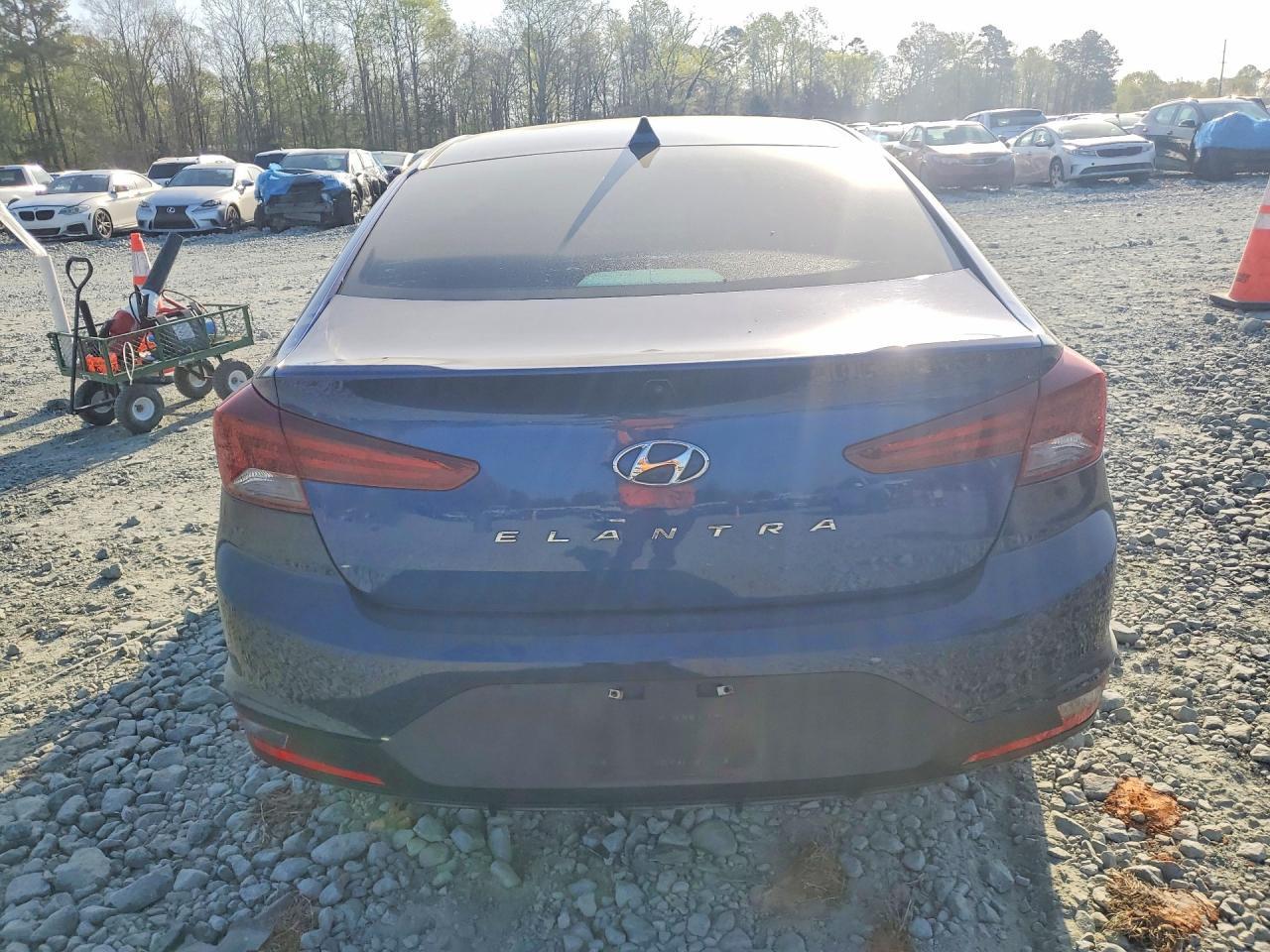 2019 Hyundai Elantra Sel - Image 6