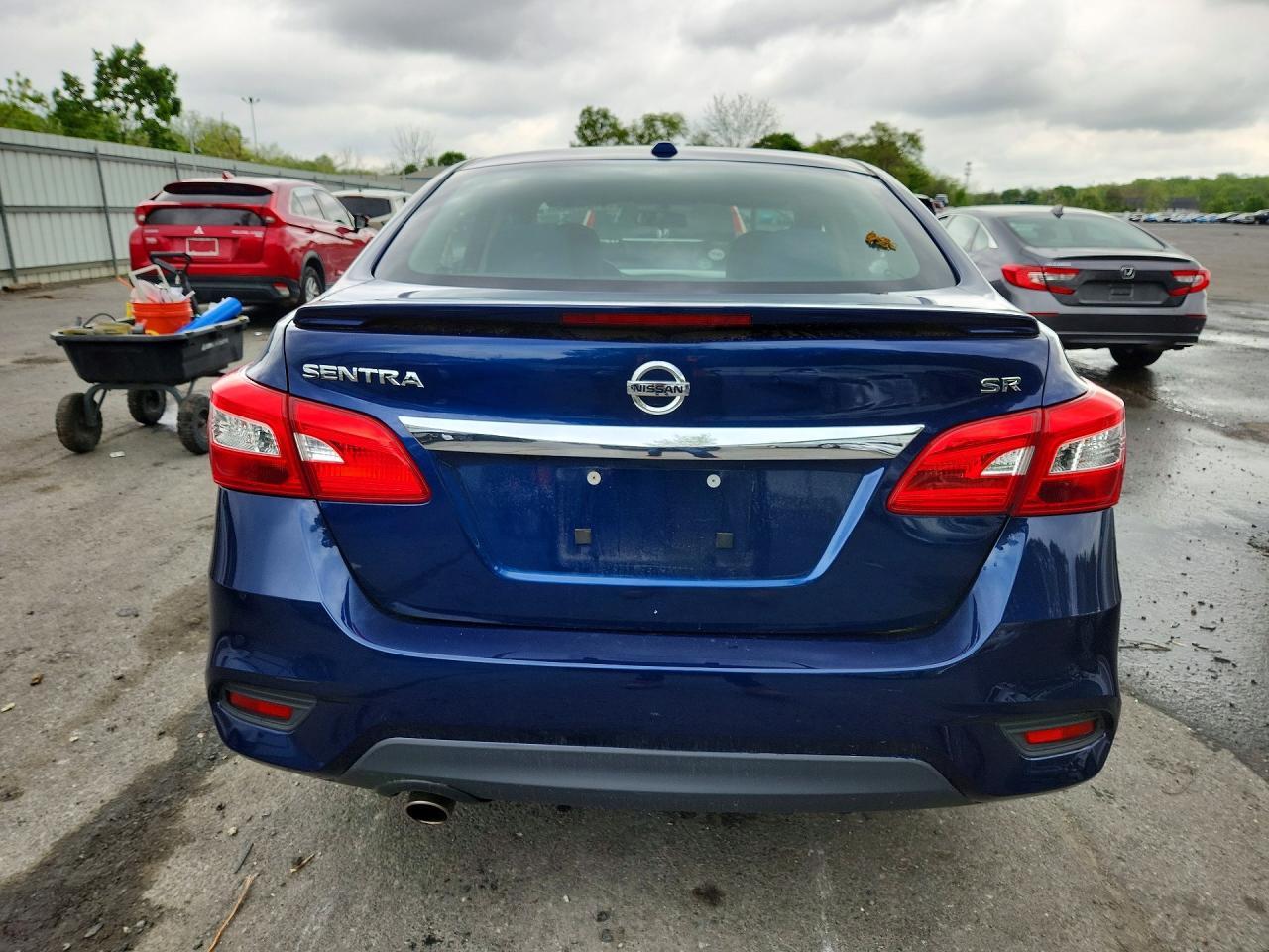 2019 Nissan Sentra Sr - Фото 6