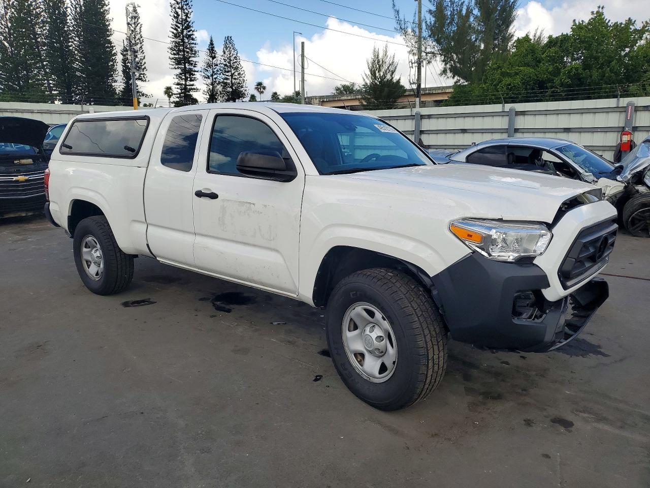 2022 Toyota Tacoma Sr - Image 4