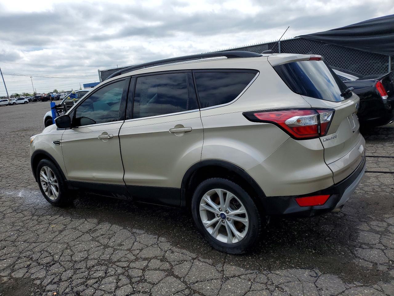 2018 Ford Escape Se - Image 2