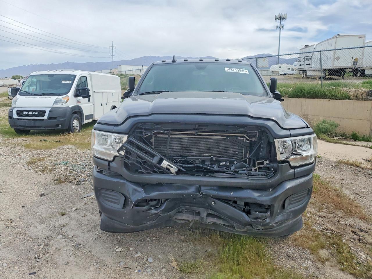 2022 Ram 3500 - Фото 5