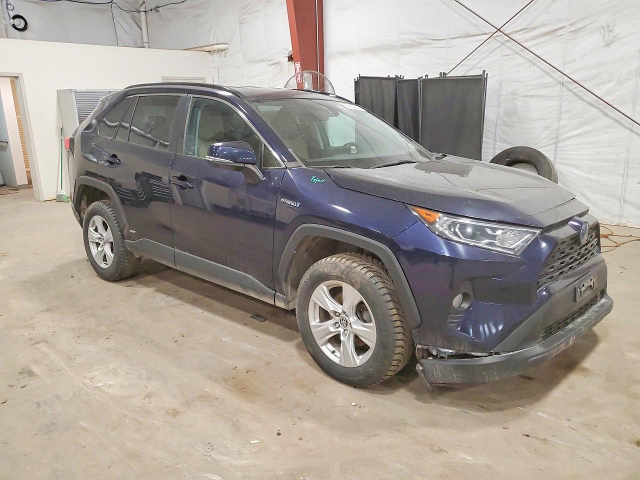 2020 Toyota Rav4 Hybrid Xle - Фото 4