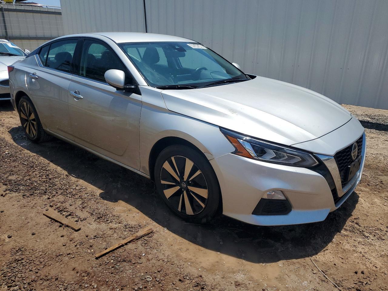 2021 Nissan Altima Sv - Image 4