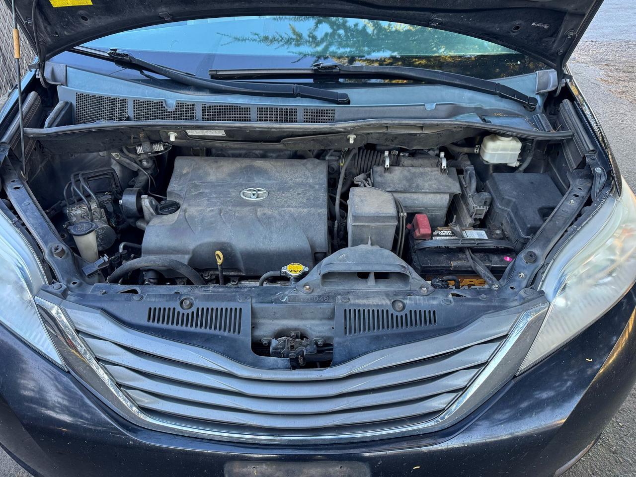 2014 Toyota Sienna Xle 8-Passenger - Фото 7