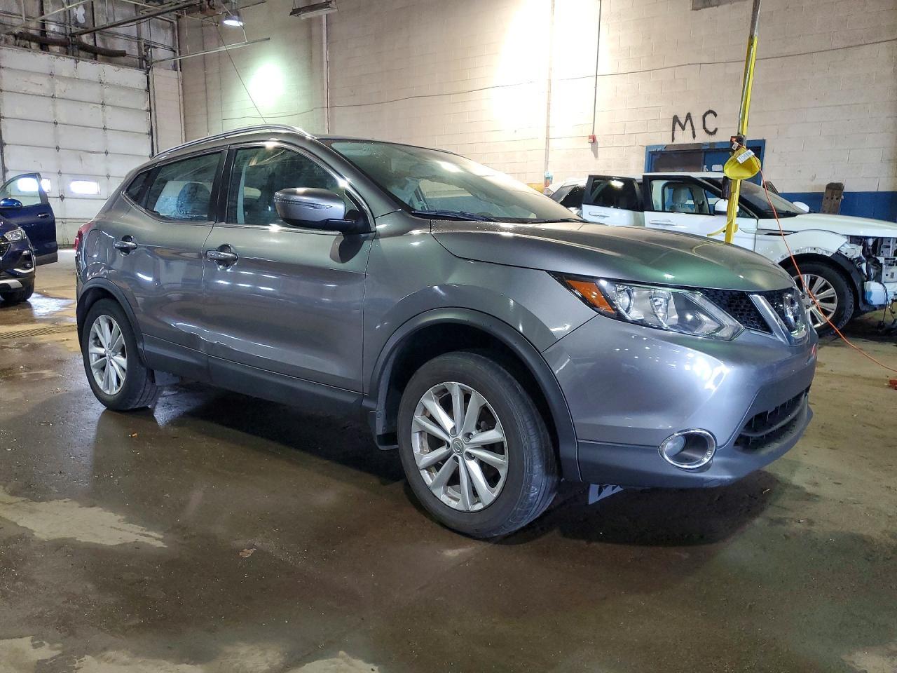 2017 Nissan Rogue Sport Sv - Image 4