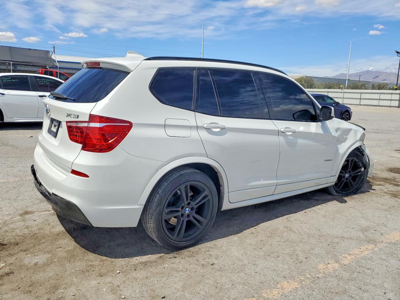 2013 BMW X3 xDrive28I - Image 3