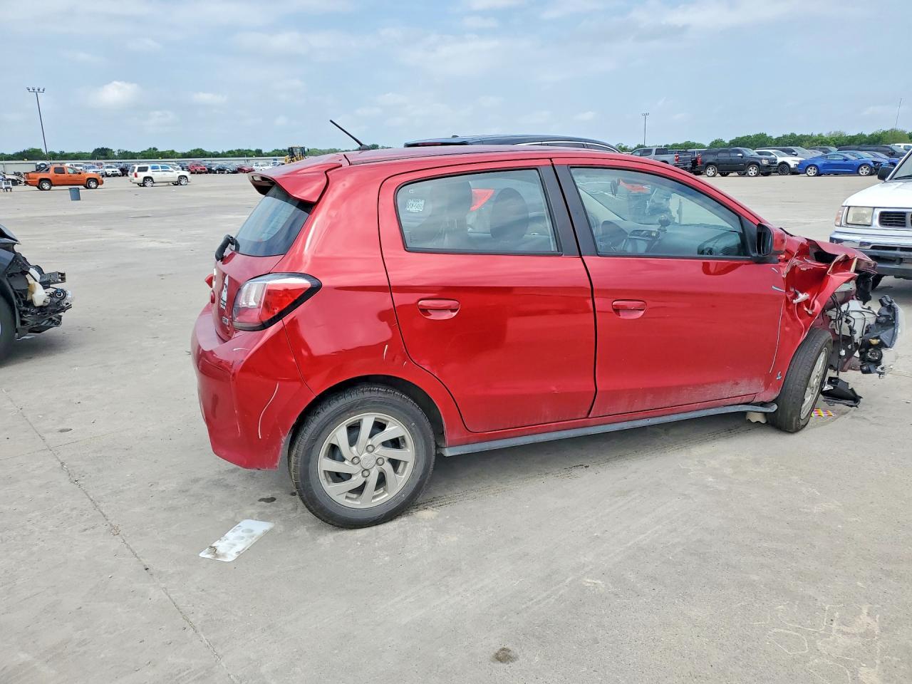 2022 Mitsubishi Mirage Es - Фото 3