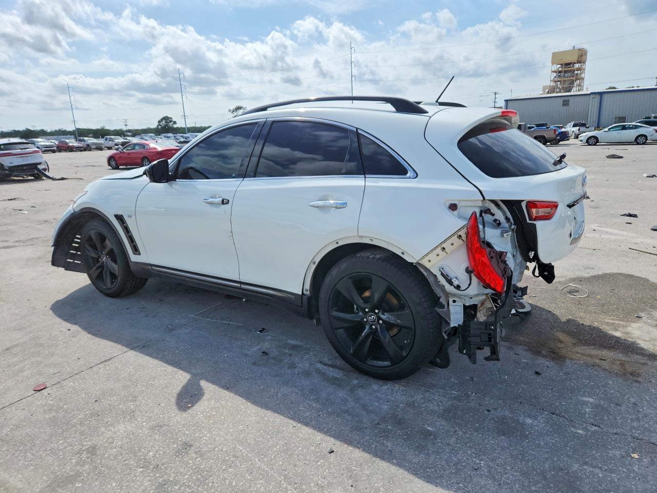 2017 Infiniti Qx70 Base - Image 2