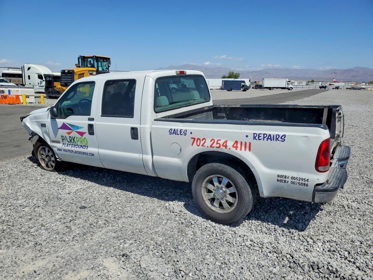2004 Ford F250 Super Duty - Image 2