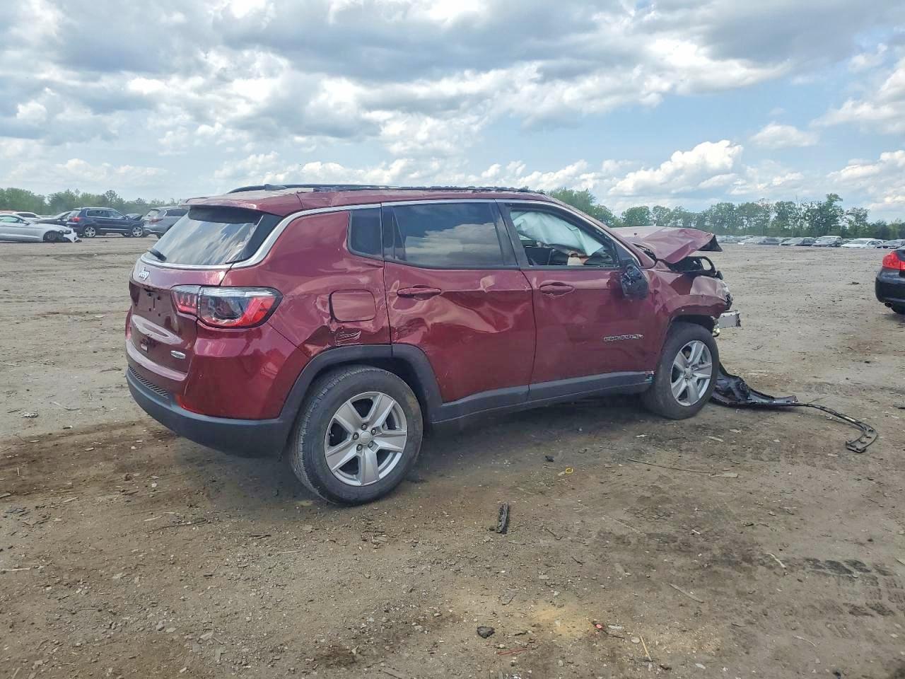 2022 Jeep Compass - Фото 3