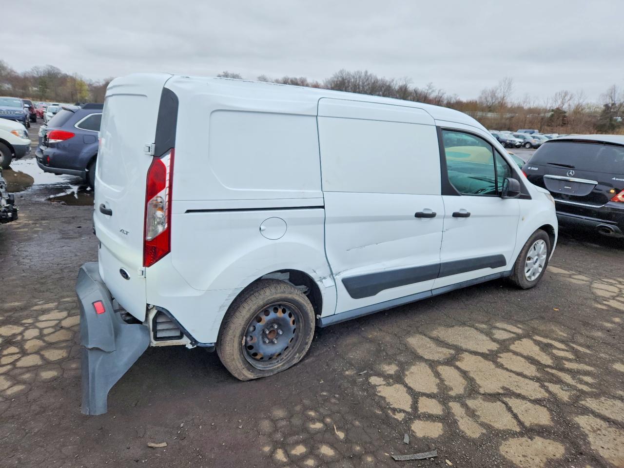 2015 Ford Transit Connect Xlt - Фото 3