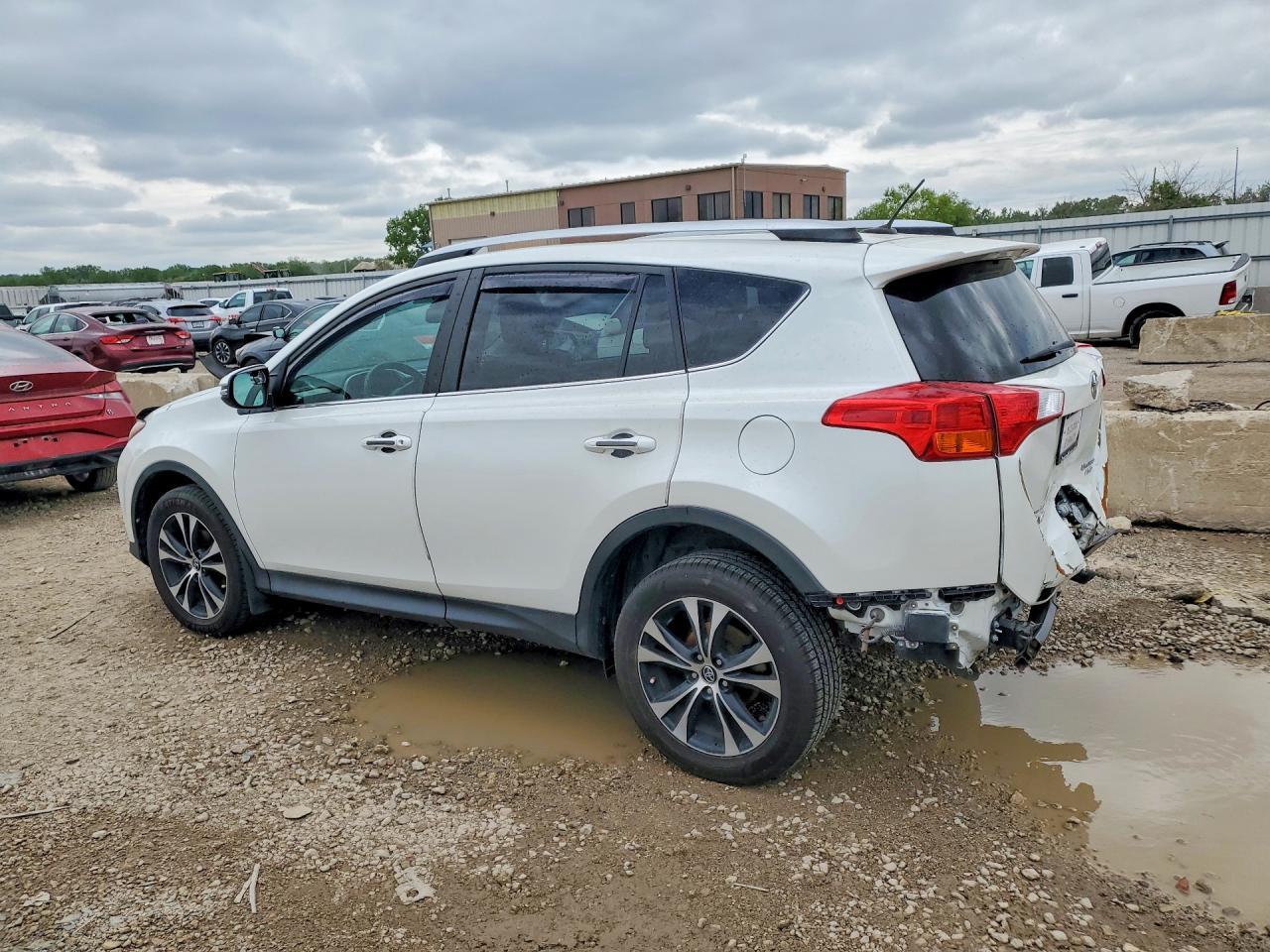 2015 Toyota Rav4 Limited - Image 2