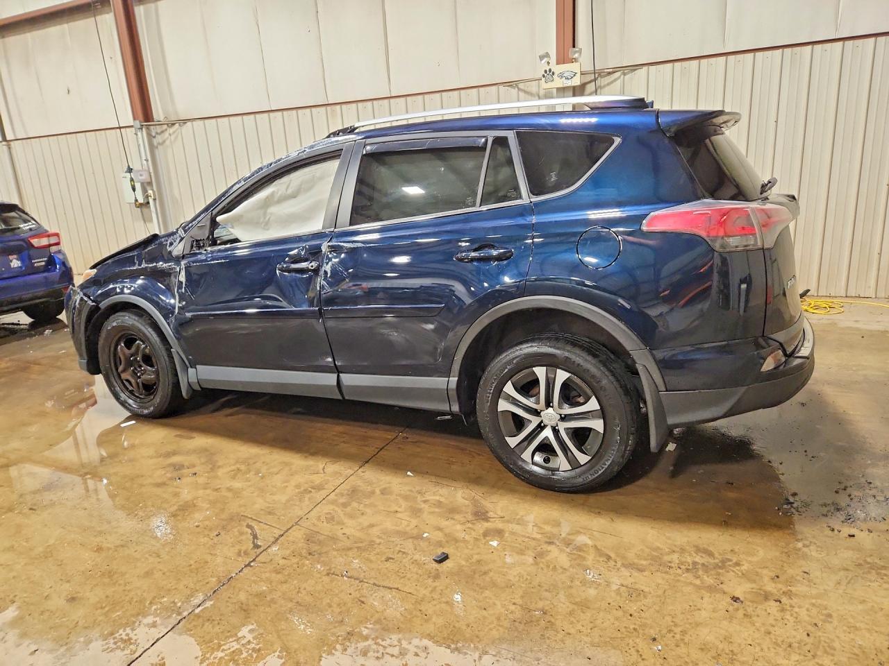 2017 Toyota Rav4 Le - Image 2