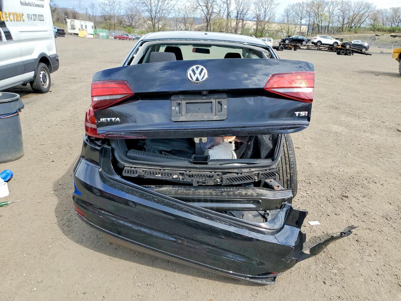 2017 Volkswagen Jetta S - Фото 6