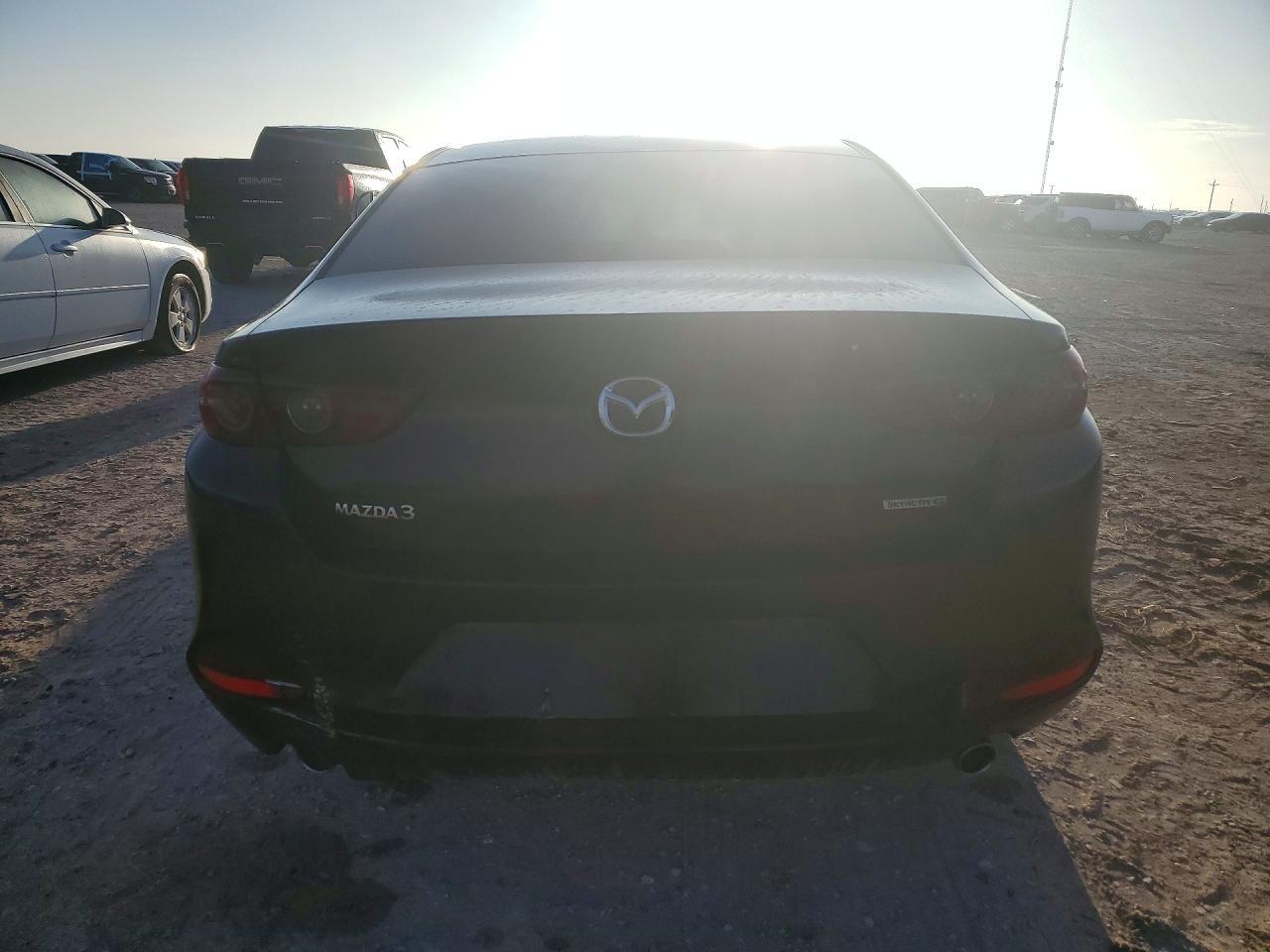 2021 Mazda 3 Preferred - Фото 6