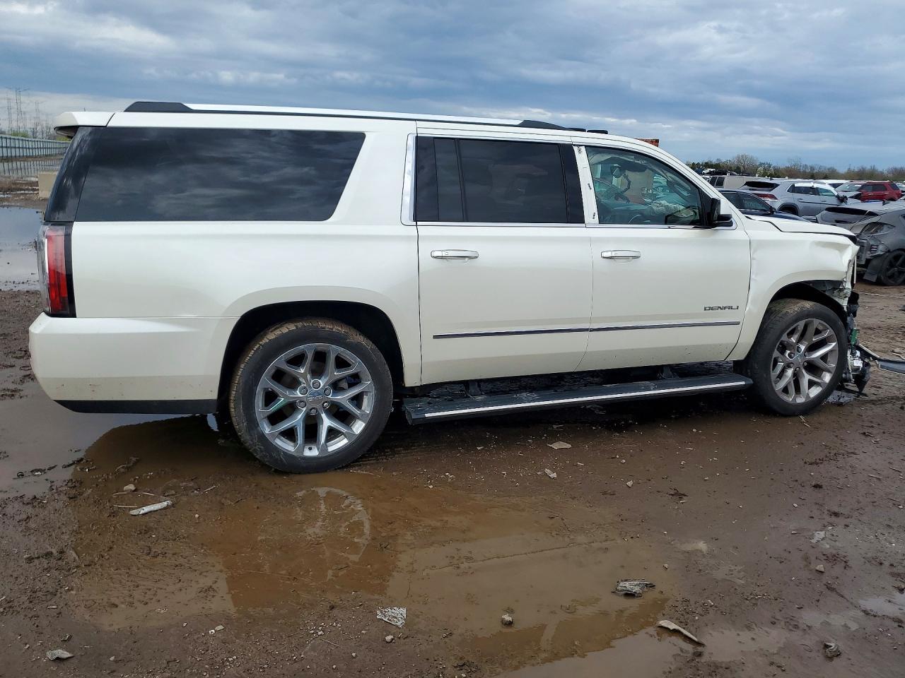 2015 GMC Yukon Xl Denali - Фото 3