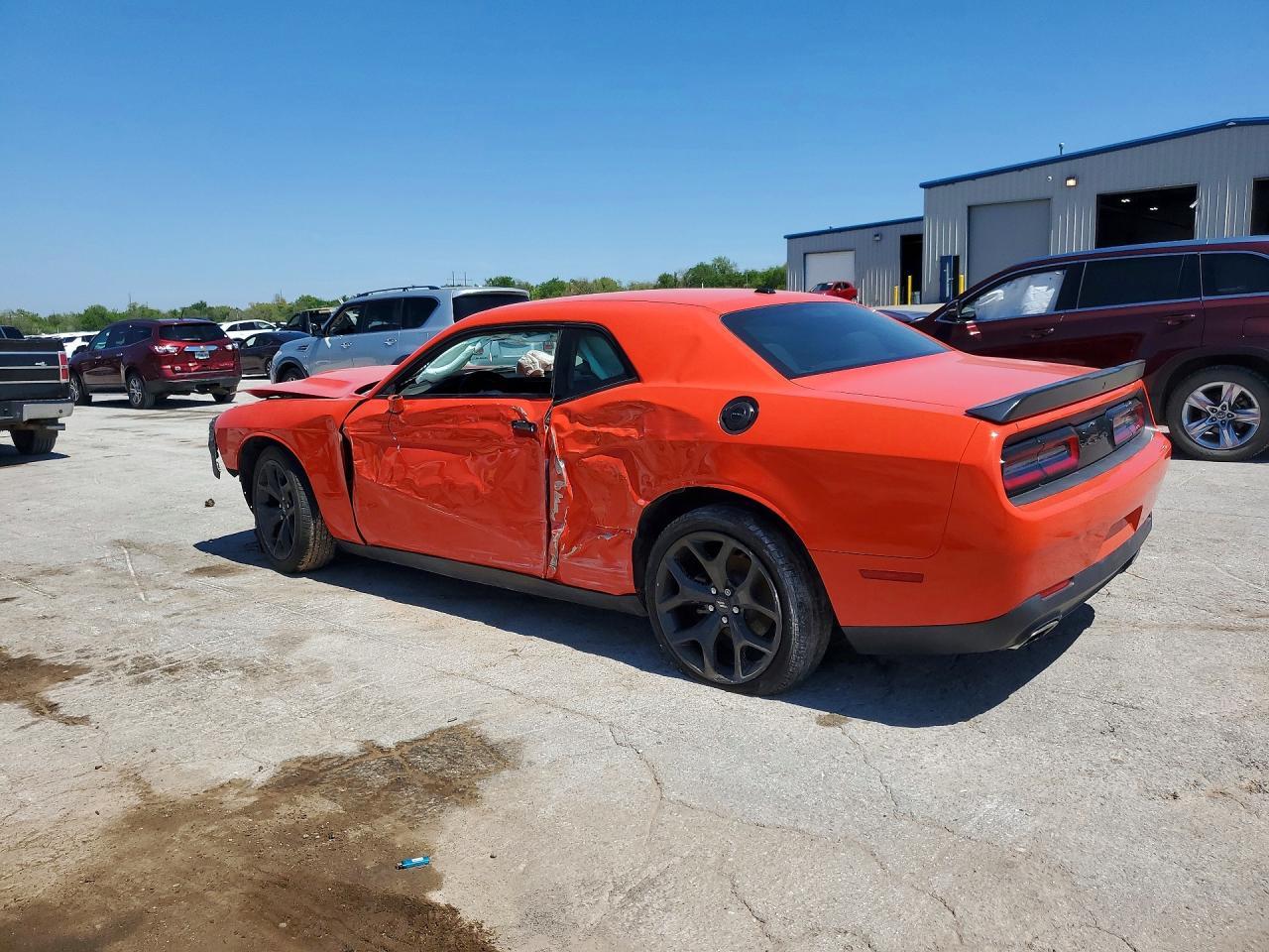 2020 Dodge Challenger Sxt - Фото 2