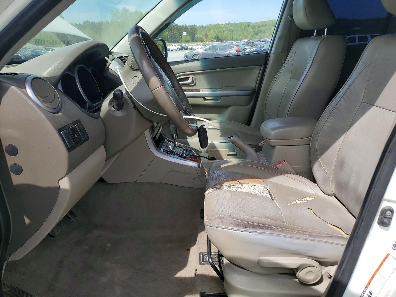 2007 Suzuki Grand Vitara Luxury - Image 7