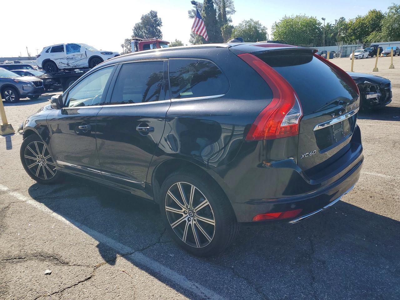 2016 Volvo Xc90 T6 - Фото 2