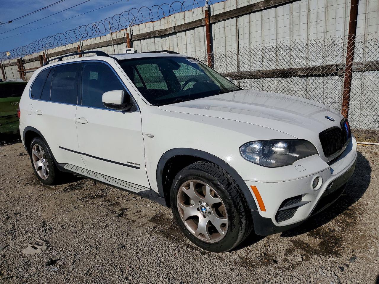 2013 BMW X5 xDrive35I - Фото 4