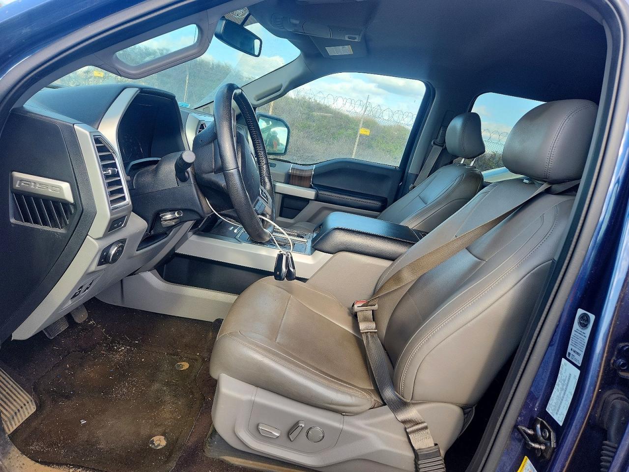 2015 Ford F150 Supercrew - Фото 7