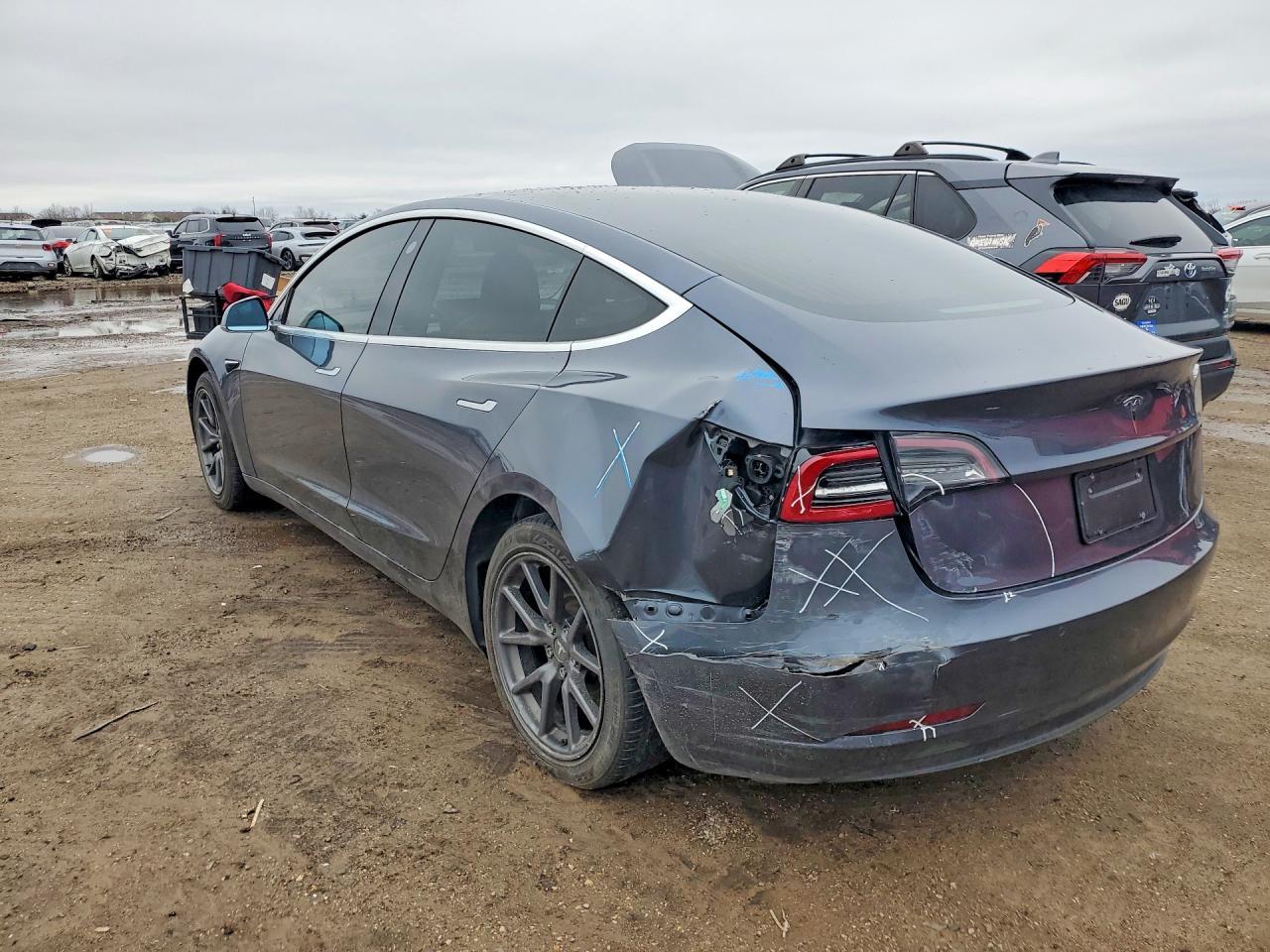 2020 Tesla Model 3 - Image 2