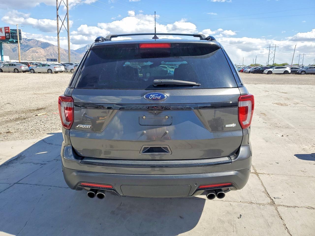 2018 Ford Explorer Sport - Фото 6