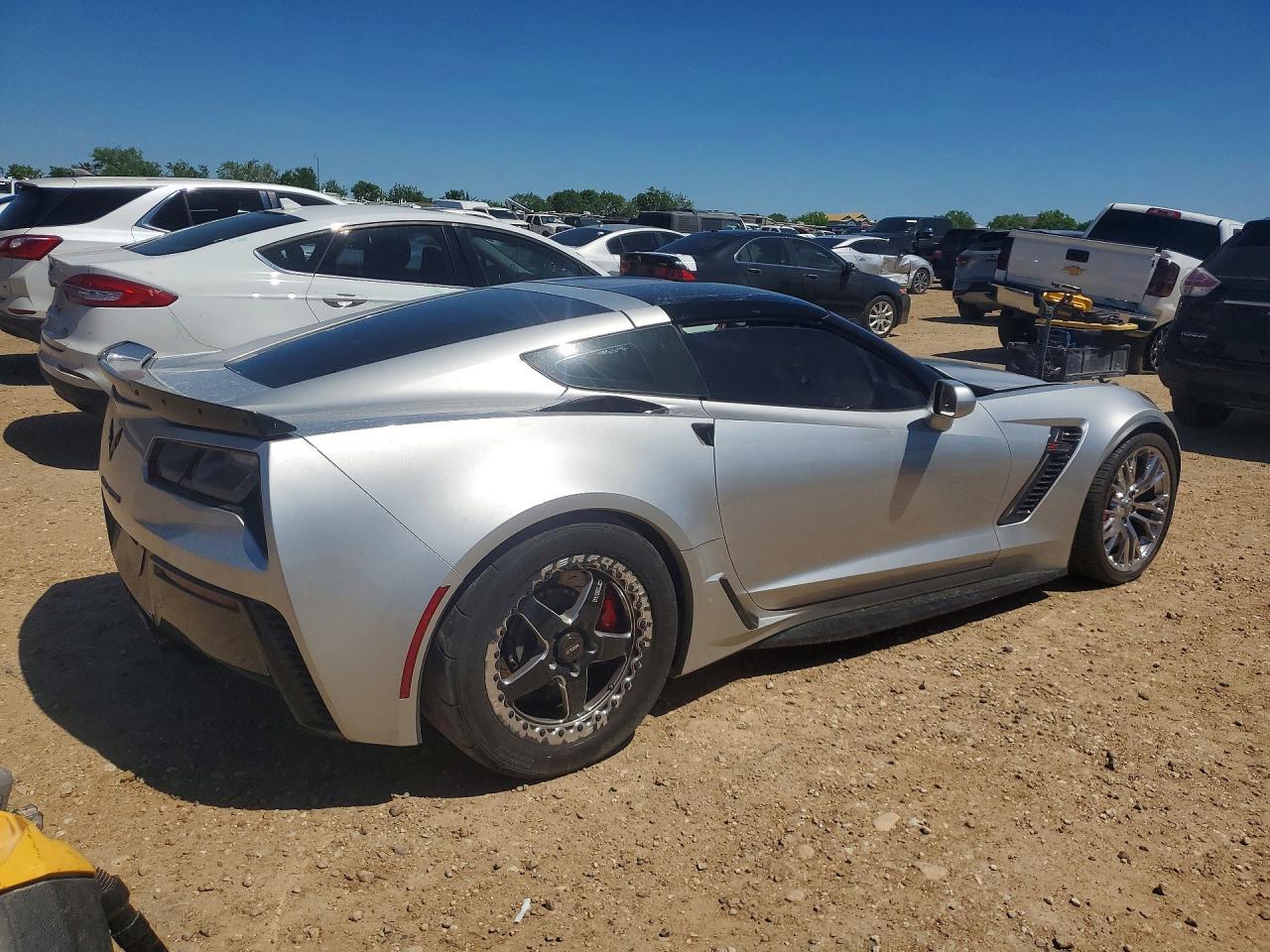 2018 Chevrolet Corvette - Фото 3