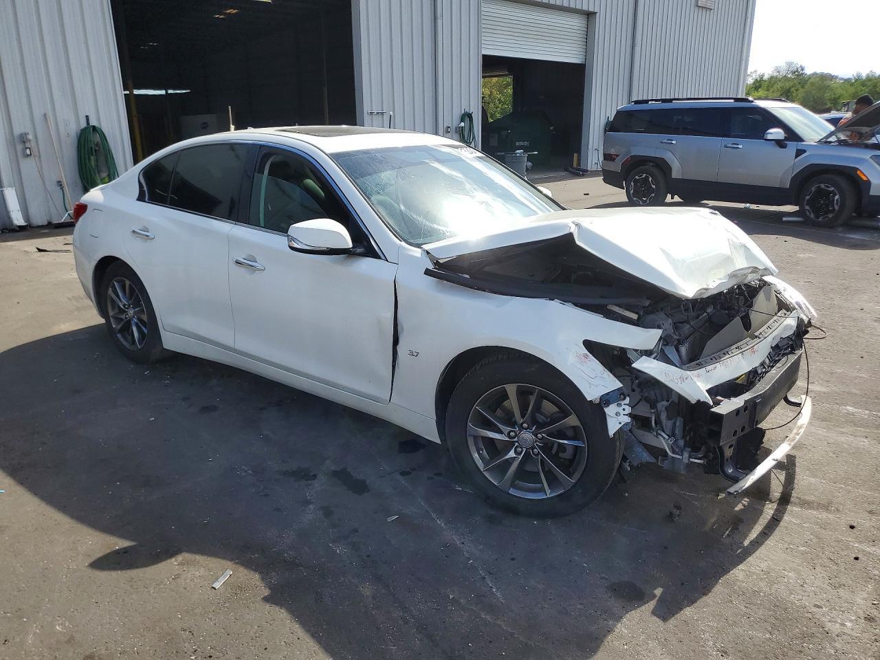 2015 Infiniti Q50 Base - Фото 4