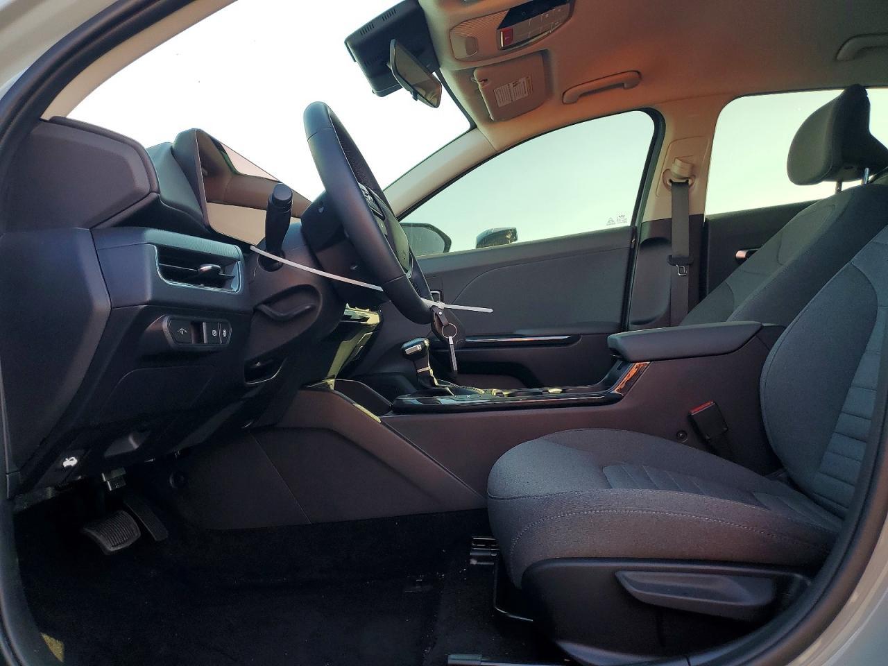 2025 Kia K4 Ex - Image 7