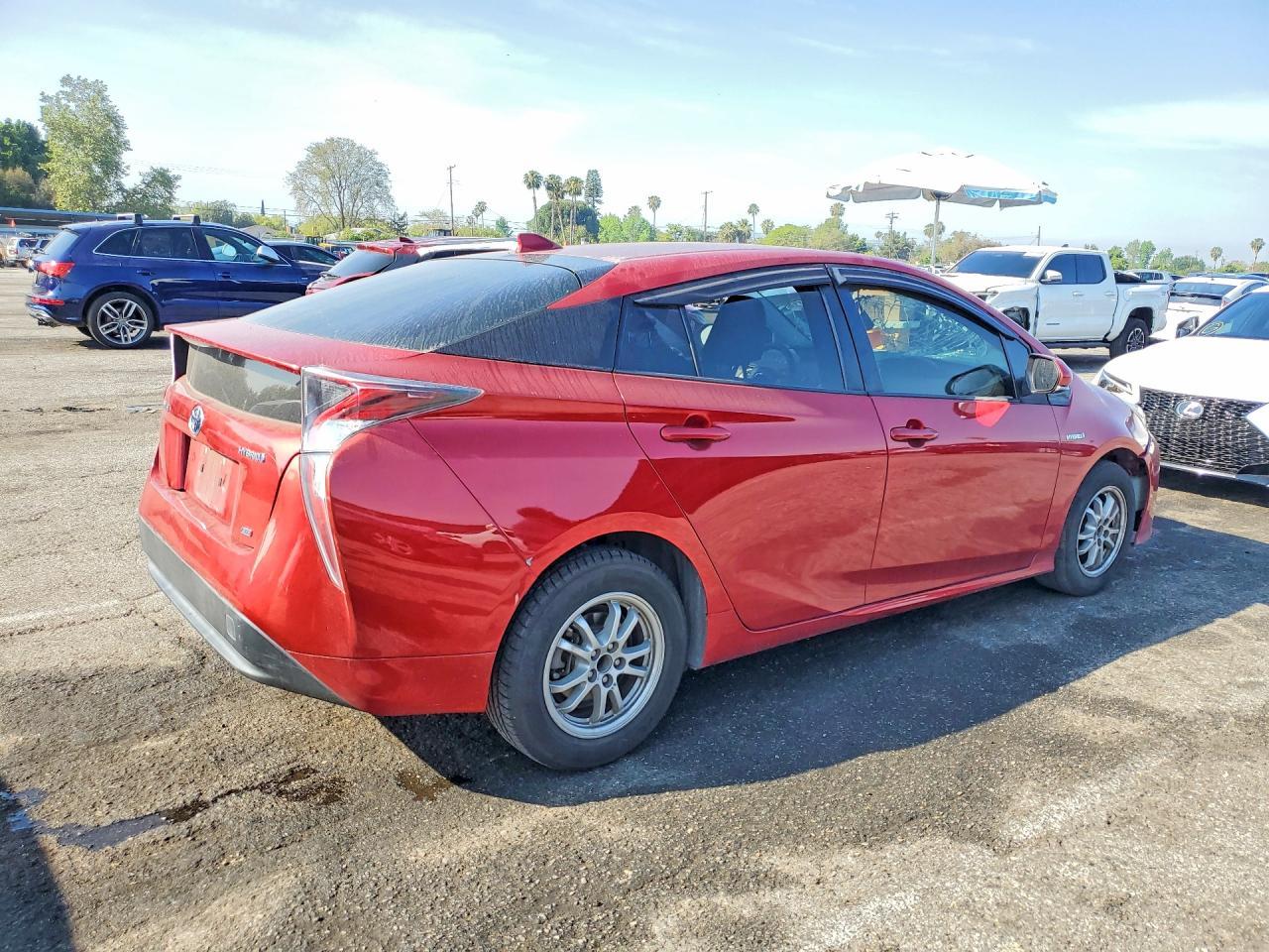 2016 Toyota Prius Two Eco - Фото 3