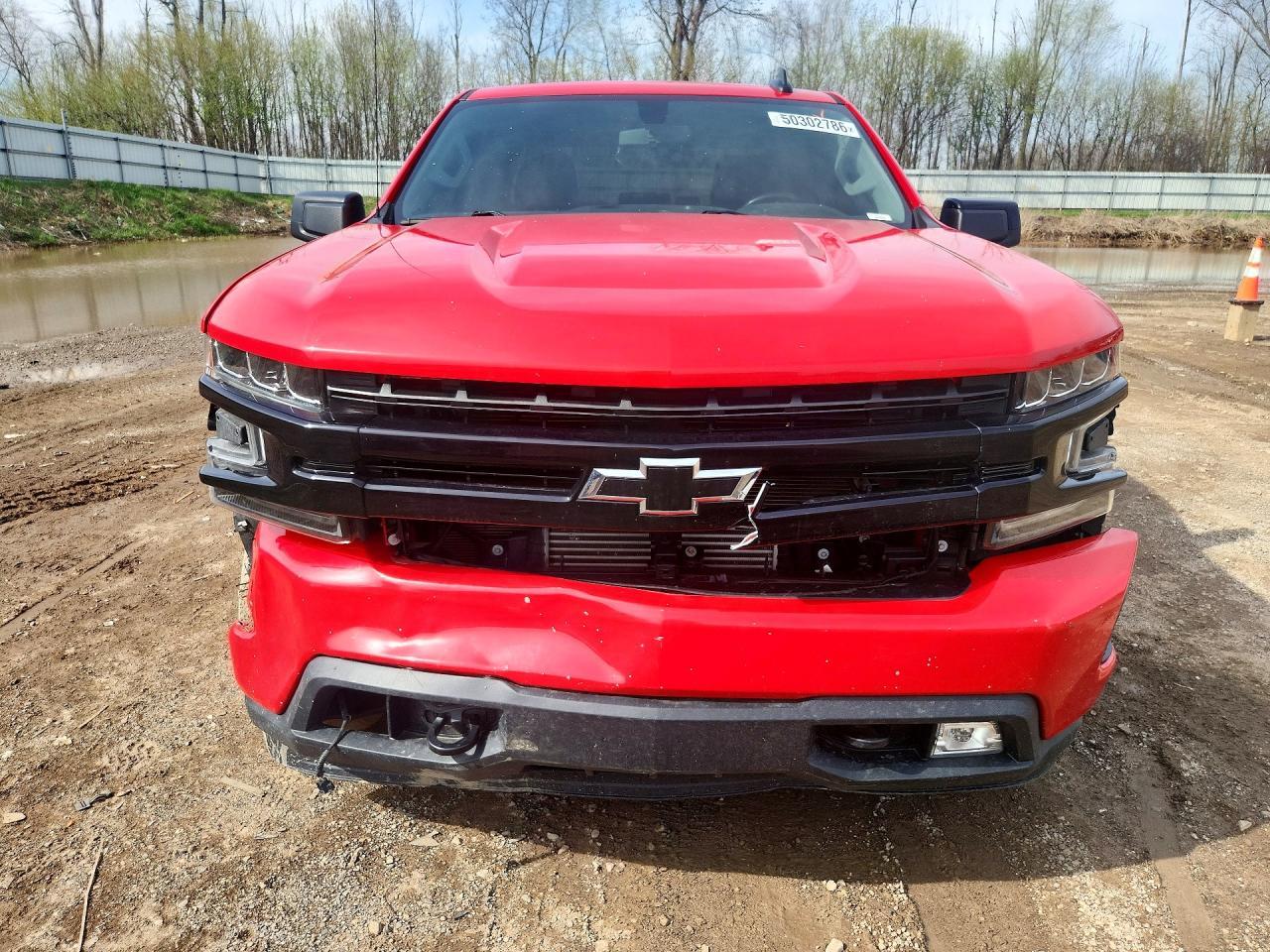 2019 Chevrolet Silverado K1500 Rst - Image 5