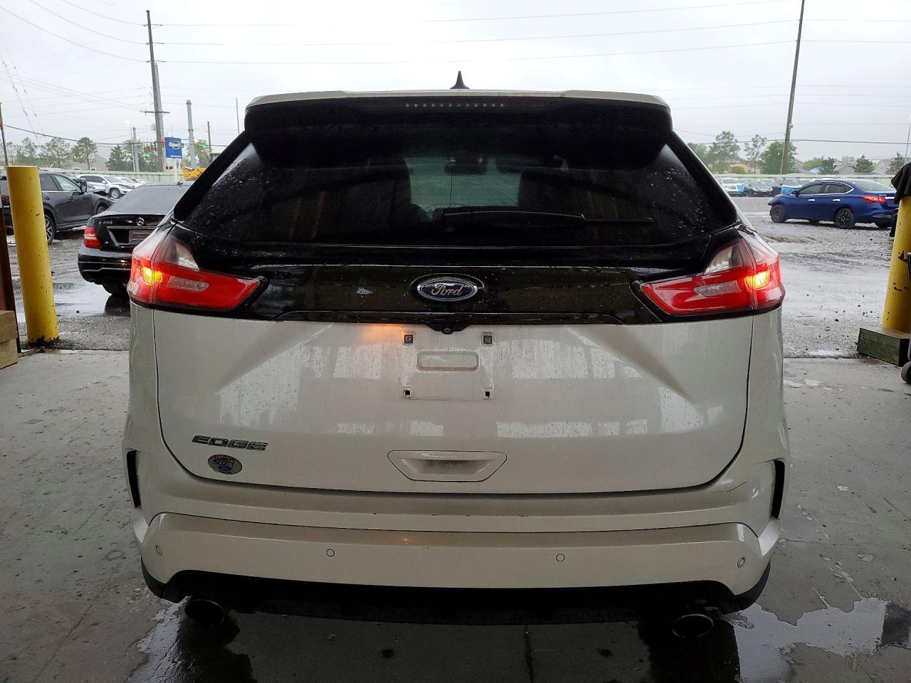 2020 Ford Edge Sel - Фото 6