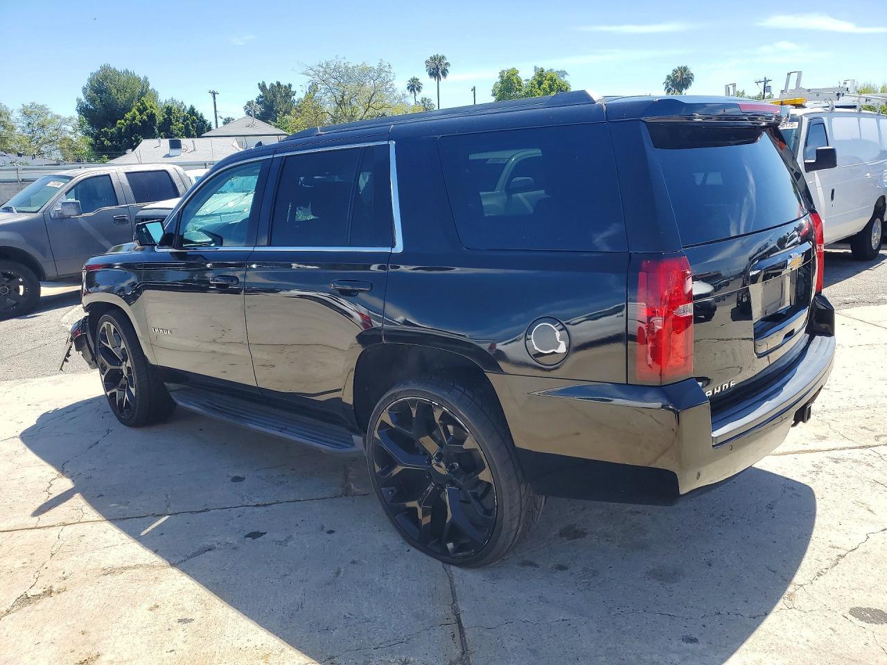 2015 Chevrolet Tahoe C1500 Lt - Фото 2