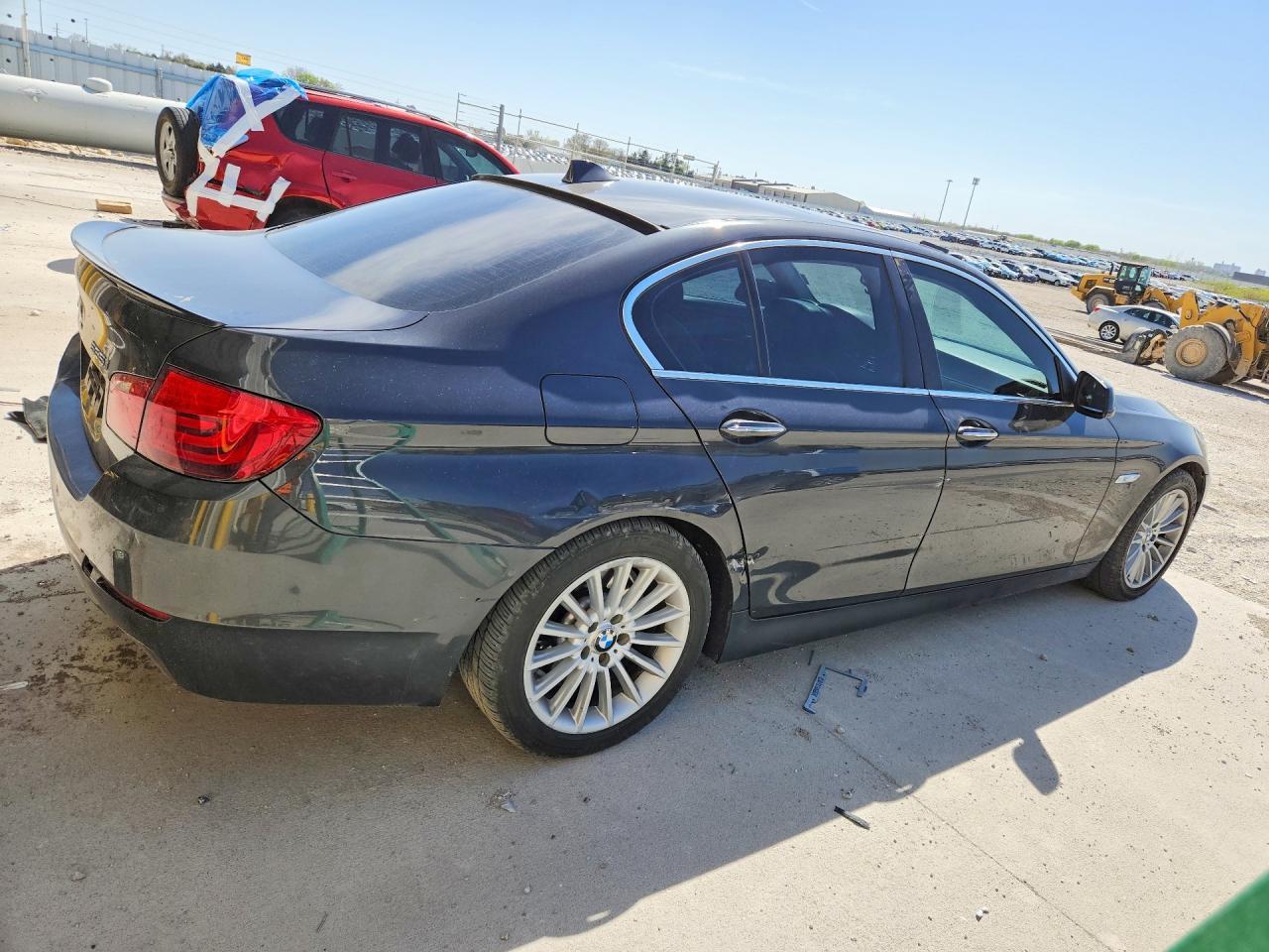 2013 BMW 535 Xi - Фото 3
