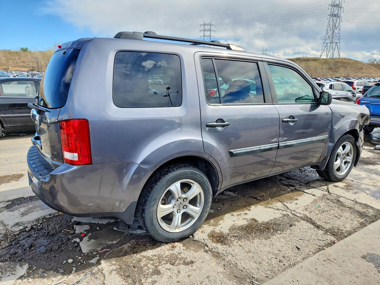 2014 Honda Pilot Lx - Image 3