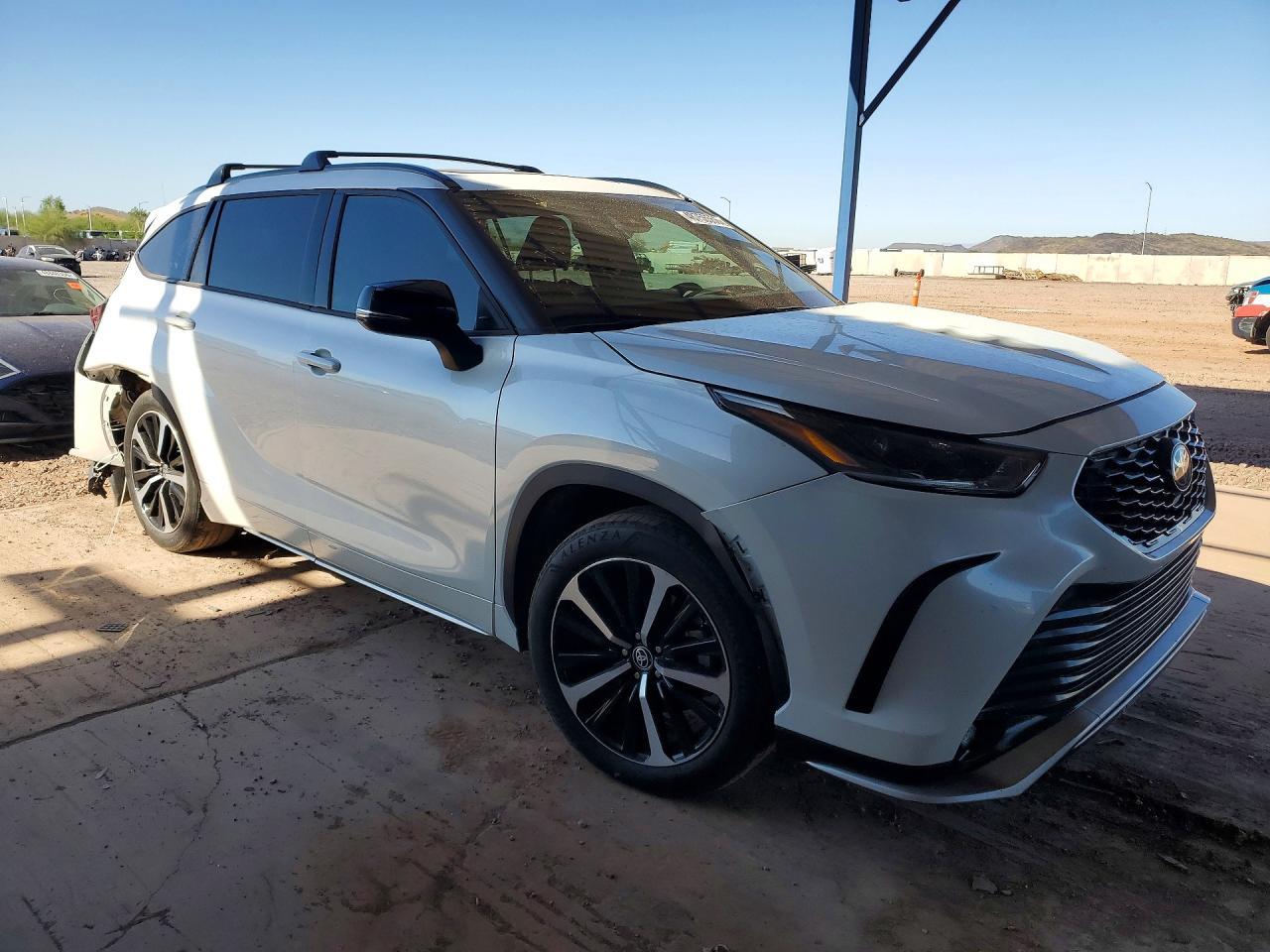 2022 Toyota Highlander Xse - Фото 4